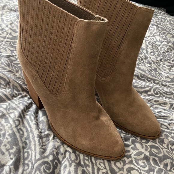 Boots - Picture 2 of 2